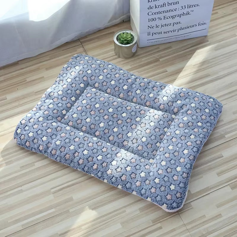 Double-Sided Plush Pet Bed